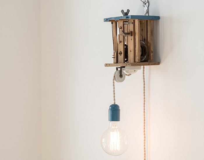 Lampe Time Machine #2 // Atelier WATT? lampes artisanales et déjantés